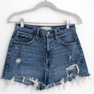 Abercrombie High Waisted Mom Shorts Distressed Denim 26